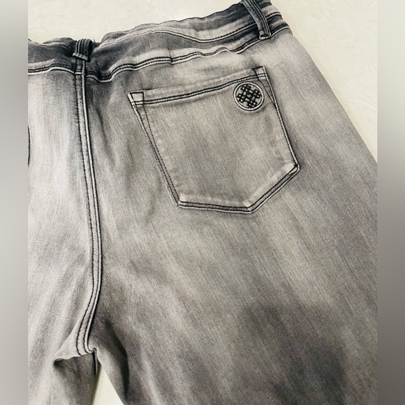 Laurie Felt Petite Silky Denim Colored Zip Fly Skinny Jeans Gray XLP - Picture 9 of 11